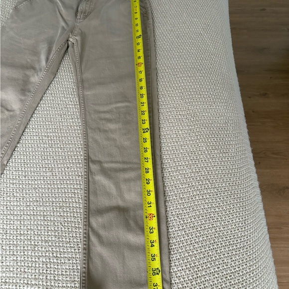 Levi’s 502 tan pants. In excellent condition. Size 29/31 - Picture 11 of 13